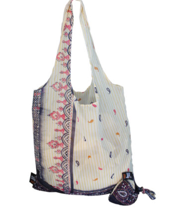 Rice   Carry Furoshiki Folde Pose