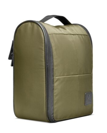 Gillian Jones Vittorio Men Grey Washbag Hang Up