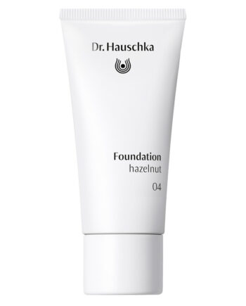 Dr  Hauschka Foundation 04 Hazelnut  30ml