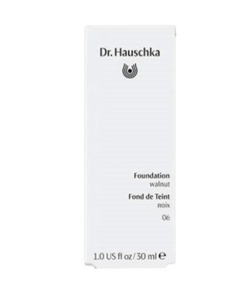 Dr  Hauschka Foundation 06 Walnut  30ml