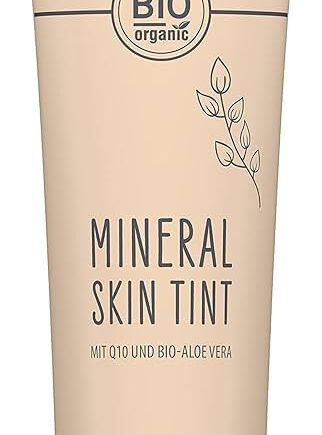 Lavera Foundation Warm Almond 04 Mineral Skin Tint