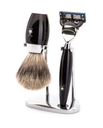 Mühle Shaving Barbersæt Med Fusion Skraber  Fine Badger Barberkost Og Holder  Kosmo  Sort Kunstharpiks