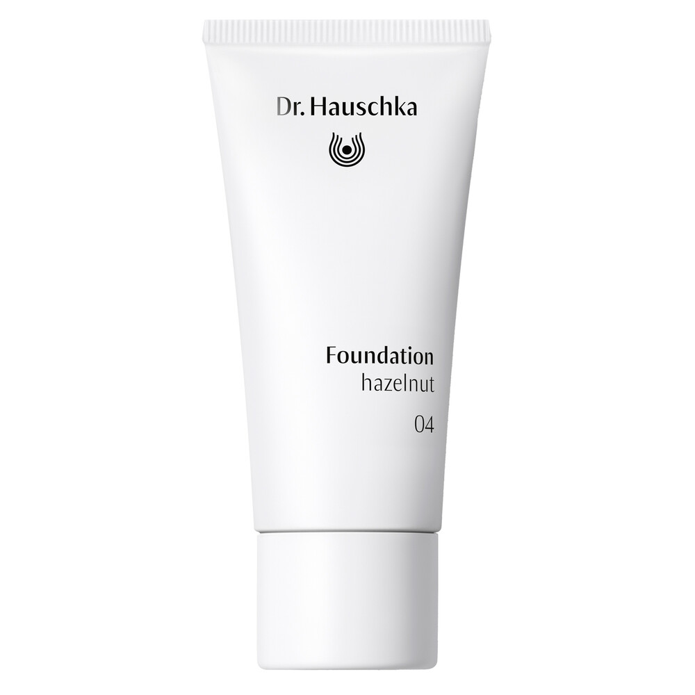 Dr  Hauschka Foundation 04 Hazelnut  30ml
