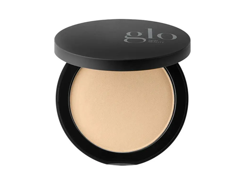 Glo Skin Beauty Pressed Base Foundation   Quot Golden Medium Quot  9g